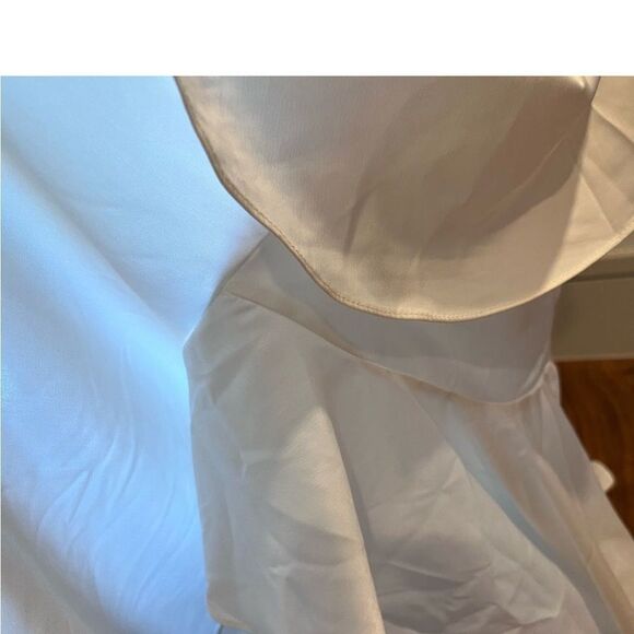 Amylynn White Pleated Wrap Dress Women Large NWT $225 - Picture 12 of 13